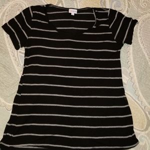 Lularoe classic tee